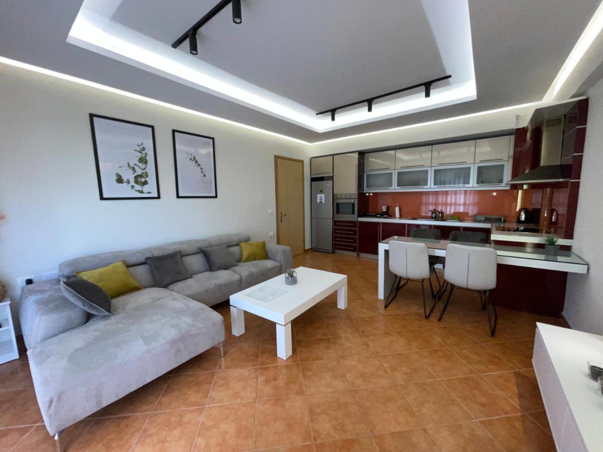 Saranda Central Apartment Kültér fotó