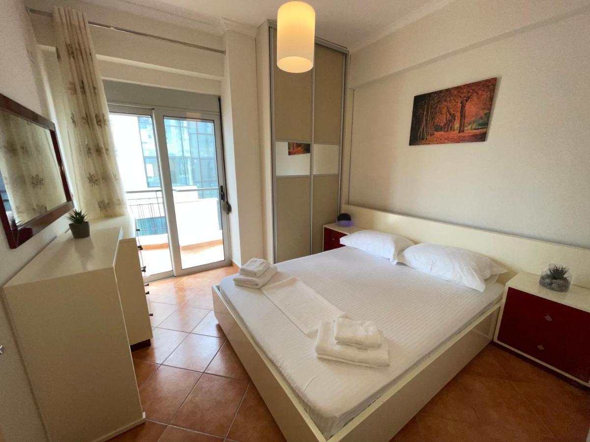 Saranda Central Apartment Kültér fotó