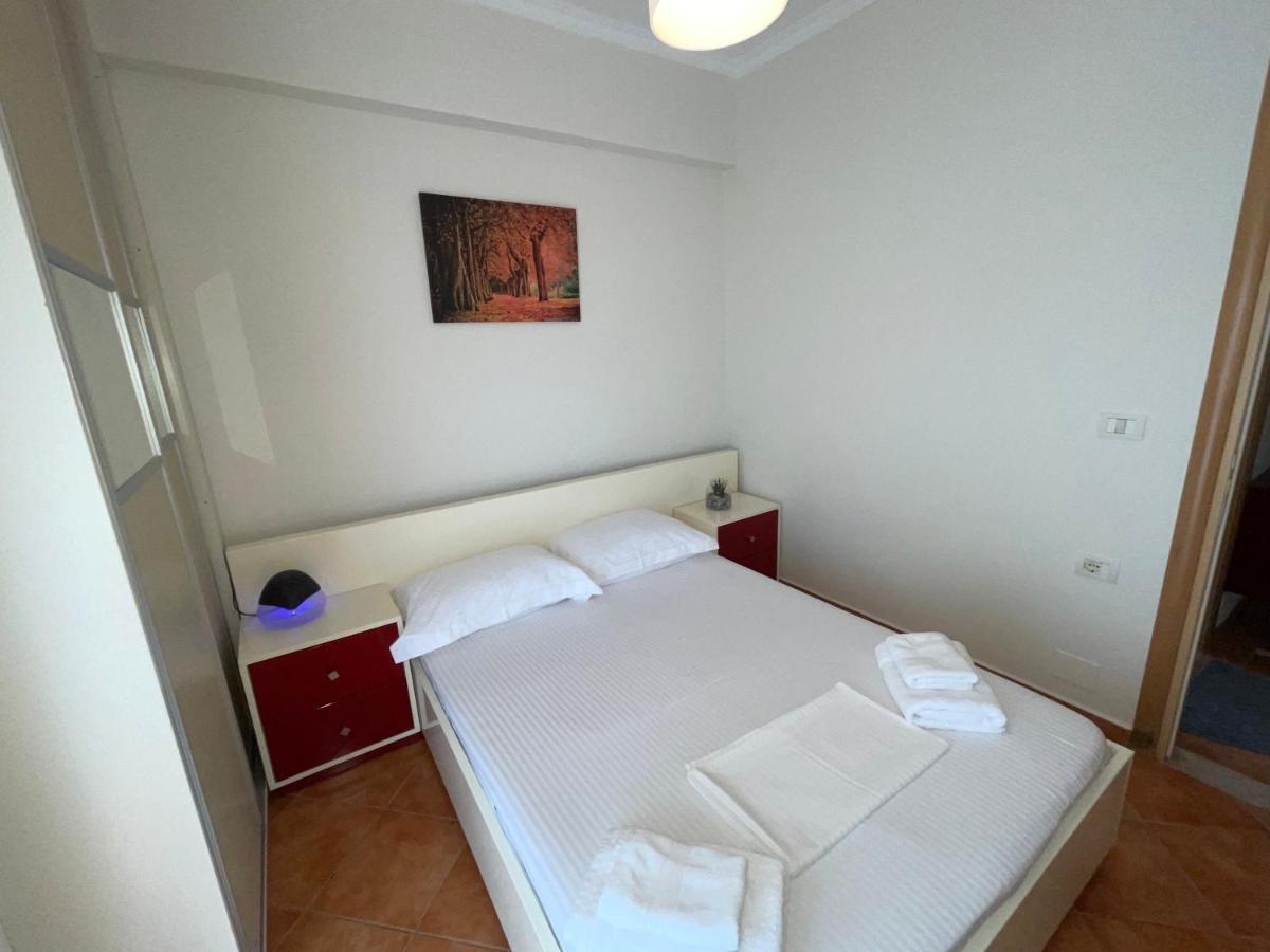 Saranda Central Apartment Kültér fotó